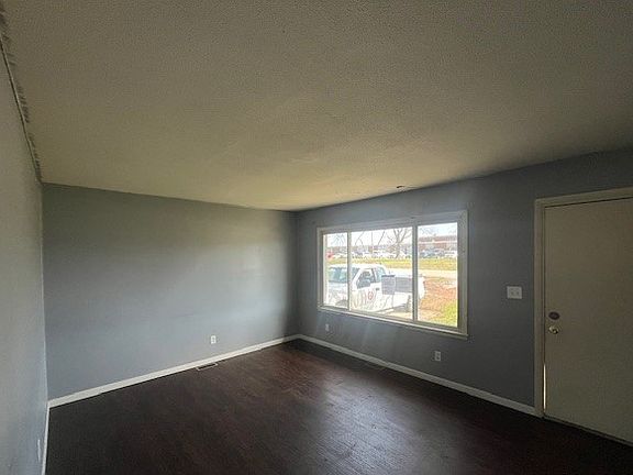 2nd image of 3915 N Neely Ave
