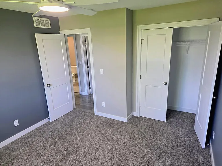 701 Bradford Dr — Photo 22