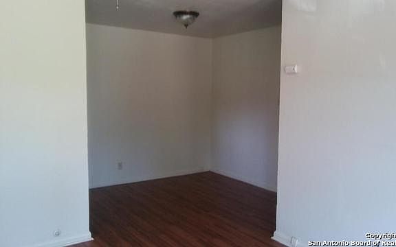 3rd image of 237 Kenmar Dr