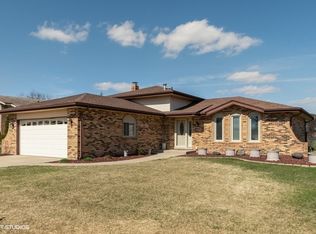 14837 Poplar Rd, Orland Park, IL 60462