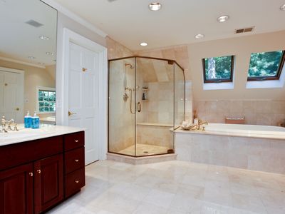 151 Hillair Cir, White Plains, NY, 10605