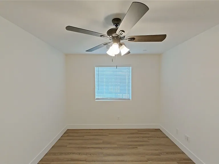 1821 Santa Paula Dr #103 — Photo 6