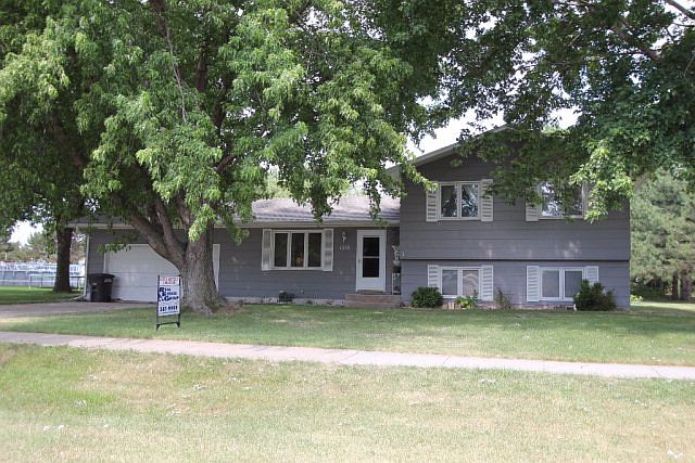1st image of 1310 Branding Iron Ln