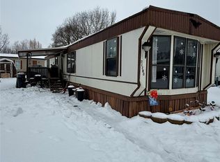 51183 E Sylvia Dr S, Belleville, MI 48111