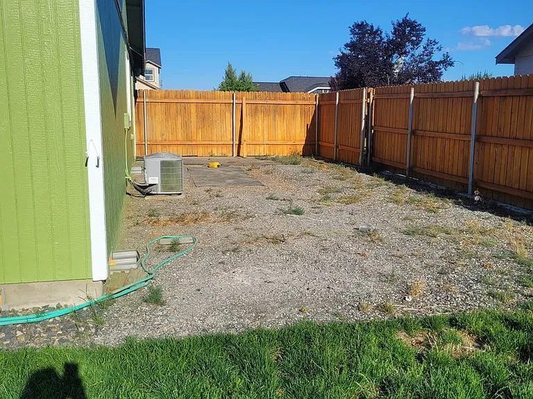 6103 Maryhill Ln — Photo 3