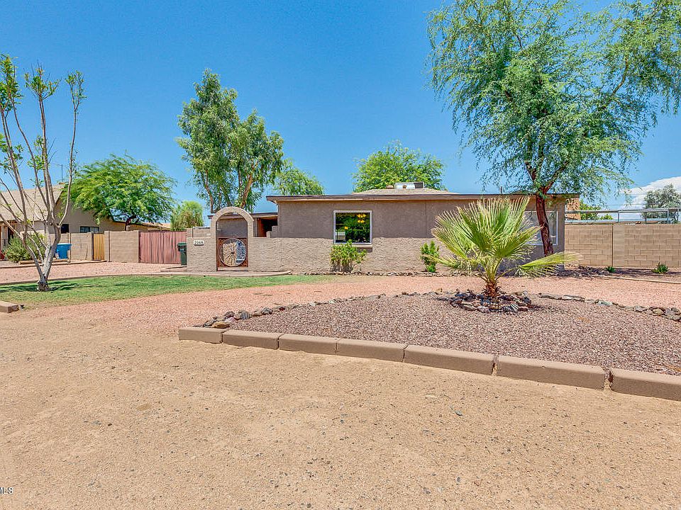 1st image of 2948 E Campo Bello Dr