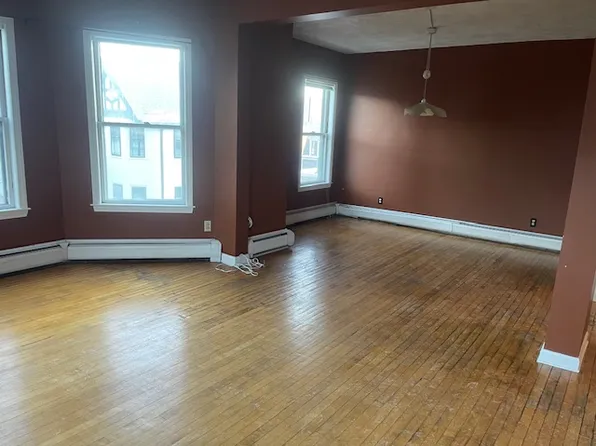 3 Clinton St APT 6, Cambridge, MA 02139