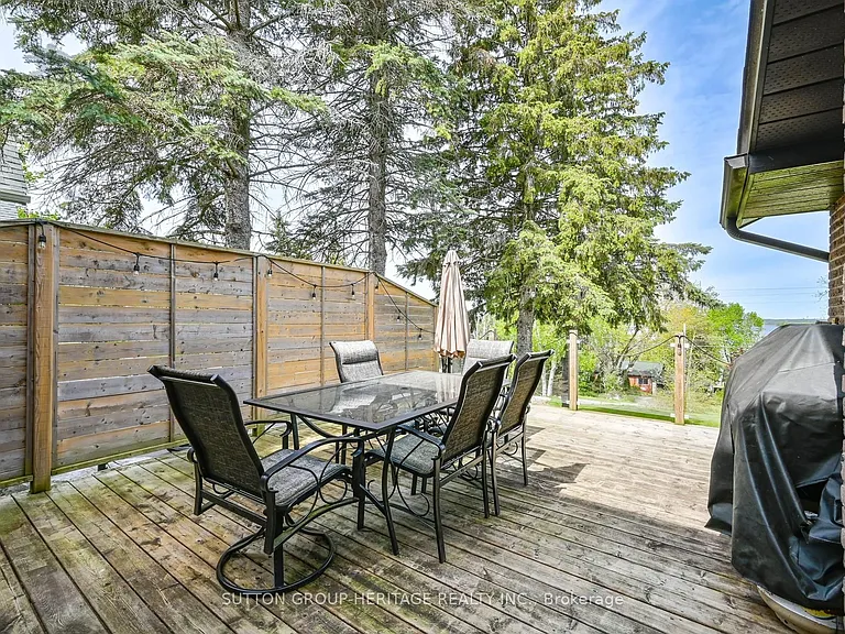 381 Fralicks Beach Rd — Photo 16