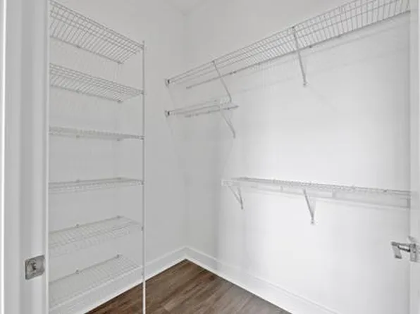 121 34th Street image 135 of 213