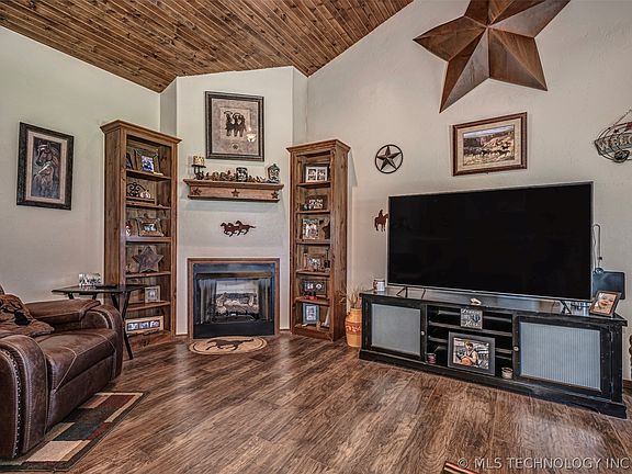 4th image of 22190 County Road 3600