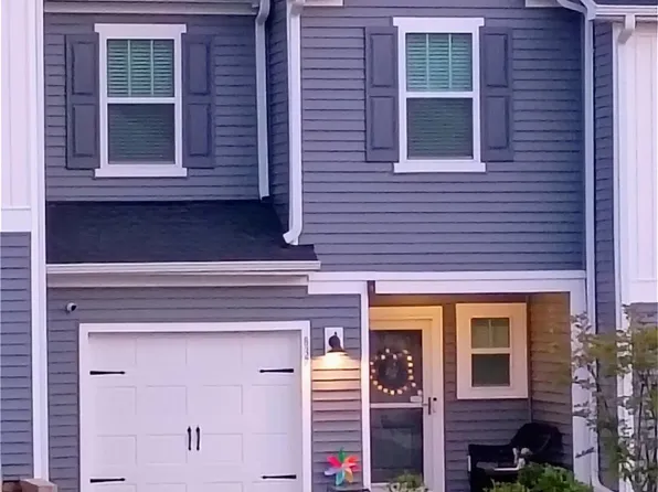 837 Gerard Bay Dr, Fort Mill, SC 29715