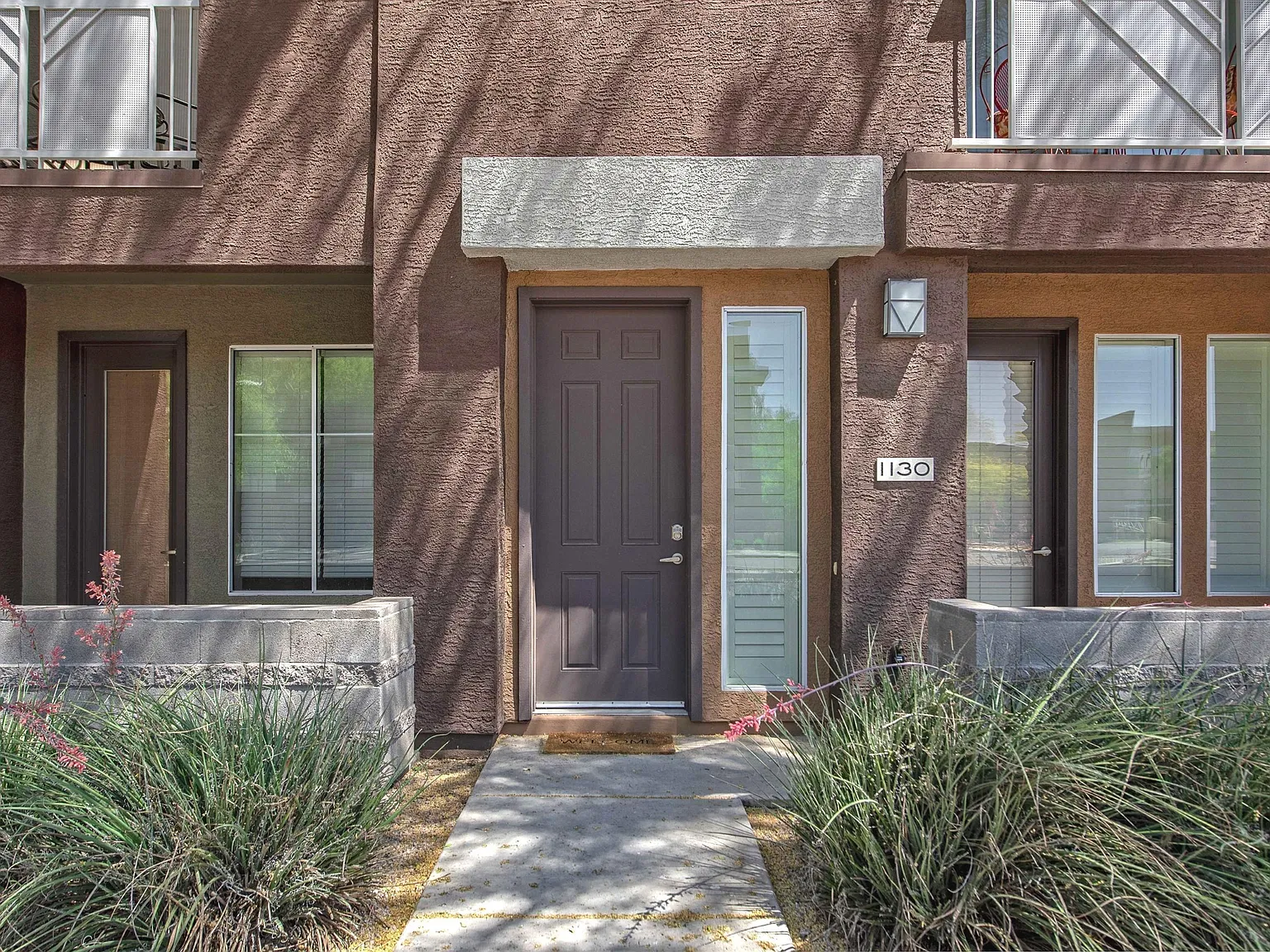 2 bed, 3.0 bath, 1784 sqft, $2,400 — Photo 1
