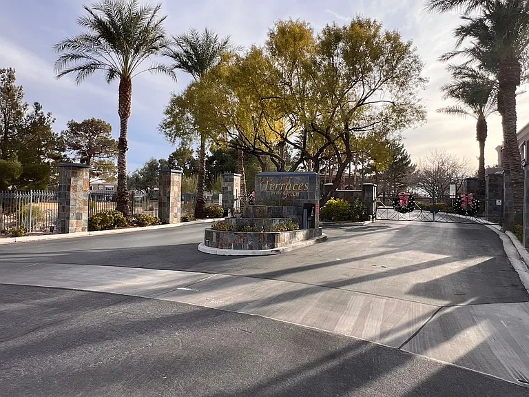 801 Dana Hills Ct #203 — Photo 20