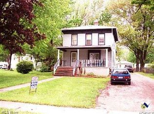 404 N Broadway, Geneva, OH 44041