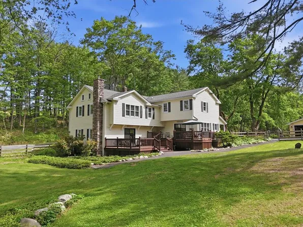 299 Brick Church Rd, Saylorsburg, PA 18353