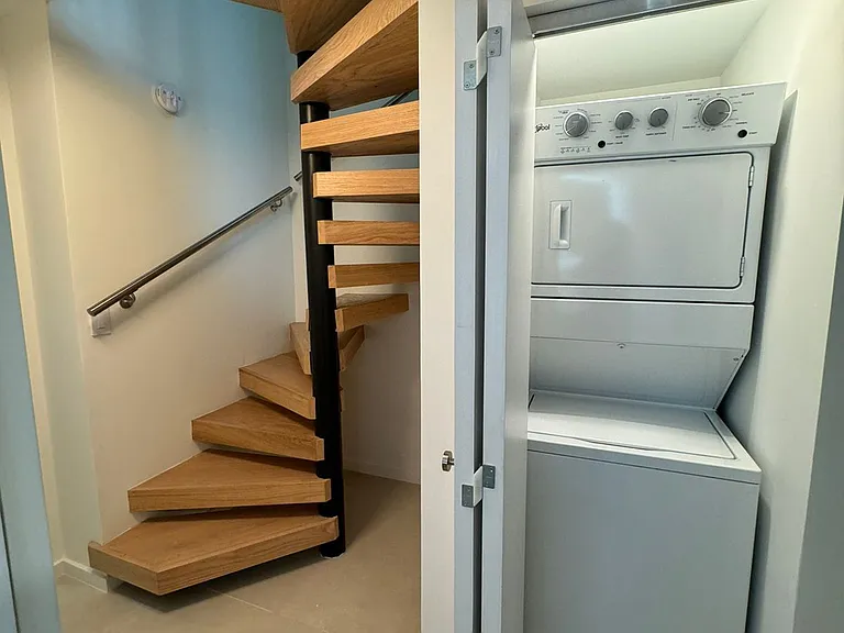 2905 Bird Ave — Photo 13
