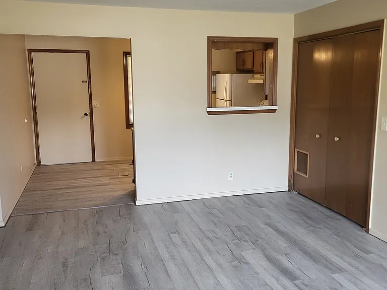 400 Bomber Blvd #A — Photo 5
