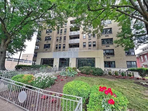 1108 Kanawha Blvd E APT 106, Charleston, WV 25301