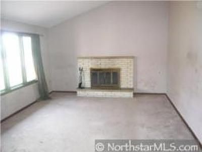 5th image of 7935 Idaho Cir N
