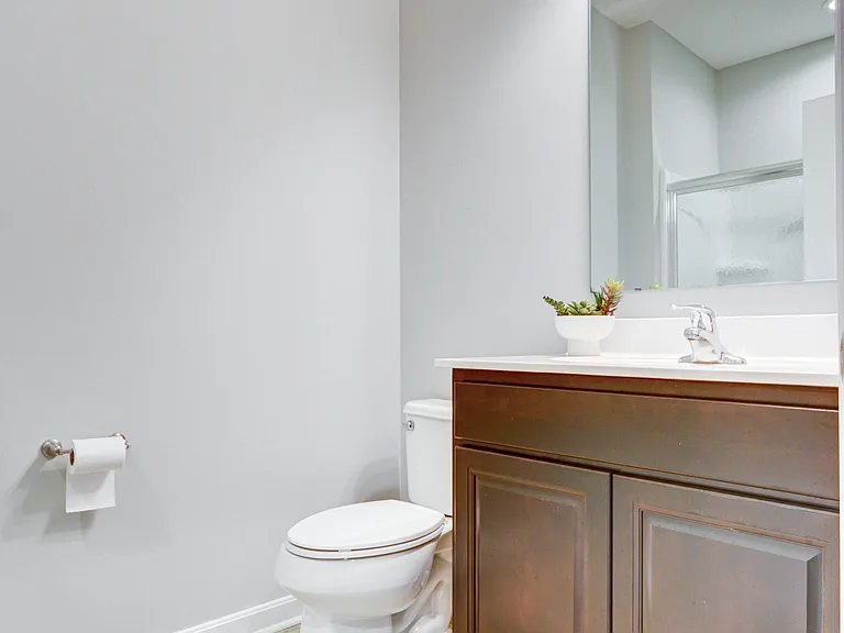 5589 Landgate Dr — Photo 35