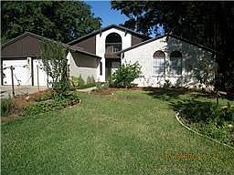 1st image of 806 Shirleen Dr