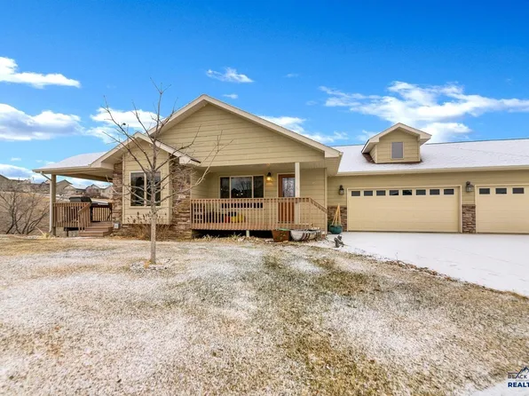 332 Dunbar Ct, Rapid City, SD 57701