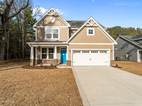 221 Telluride Court, Aberdeen, NC 28315