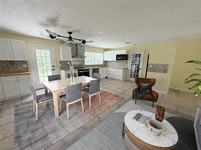 7941 Sycamore Dr — Photo 8