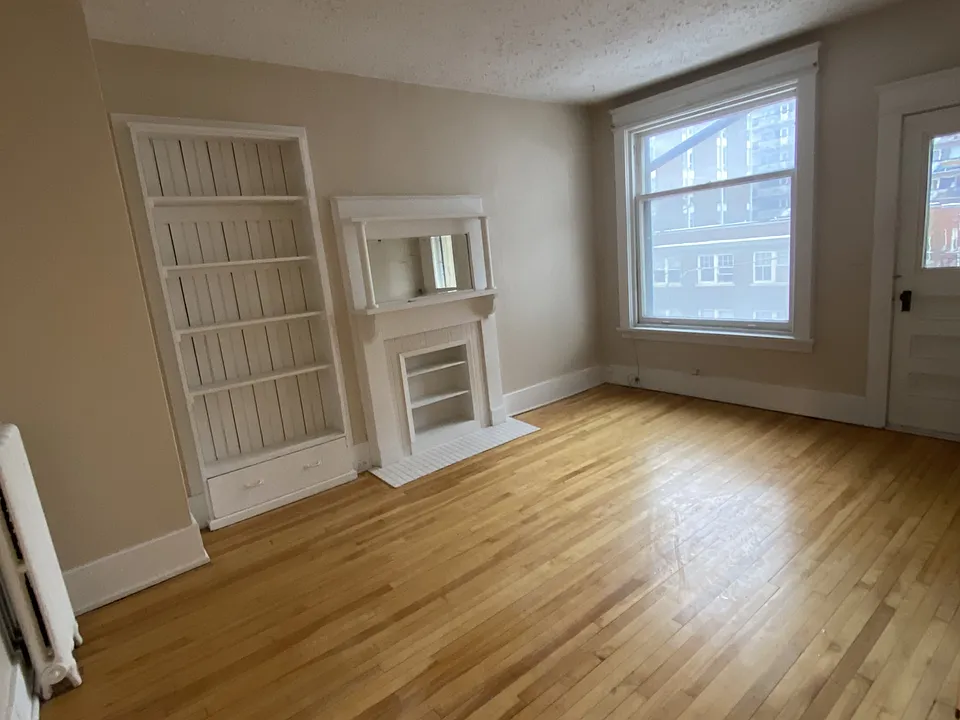 318 Cooper St #20