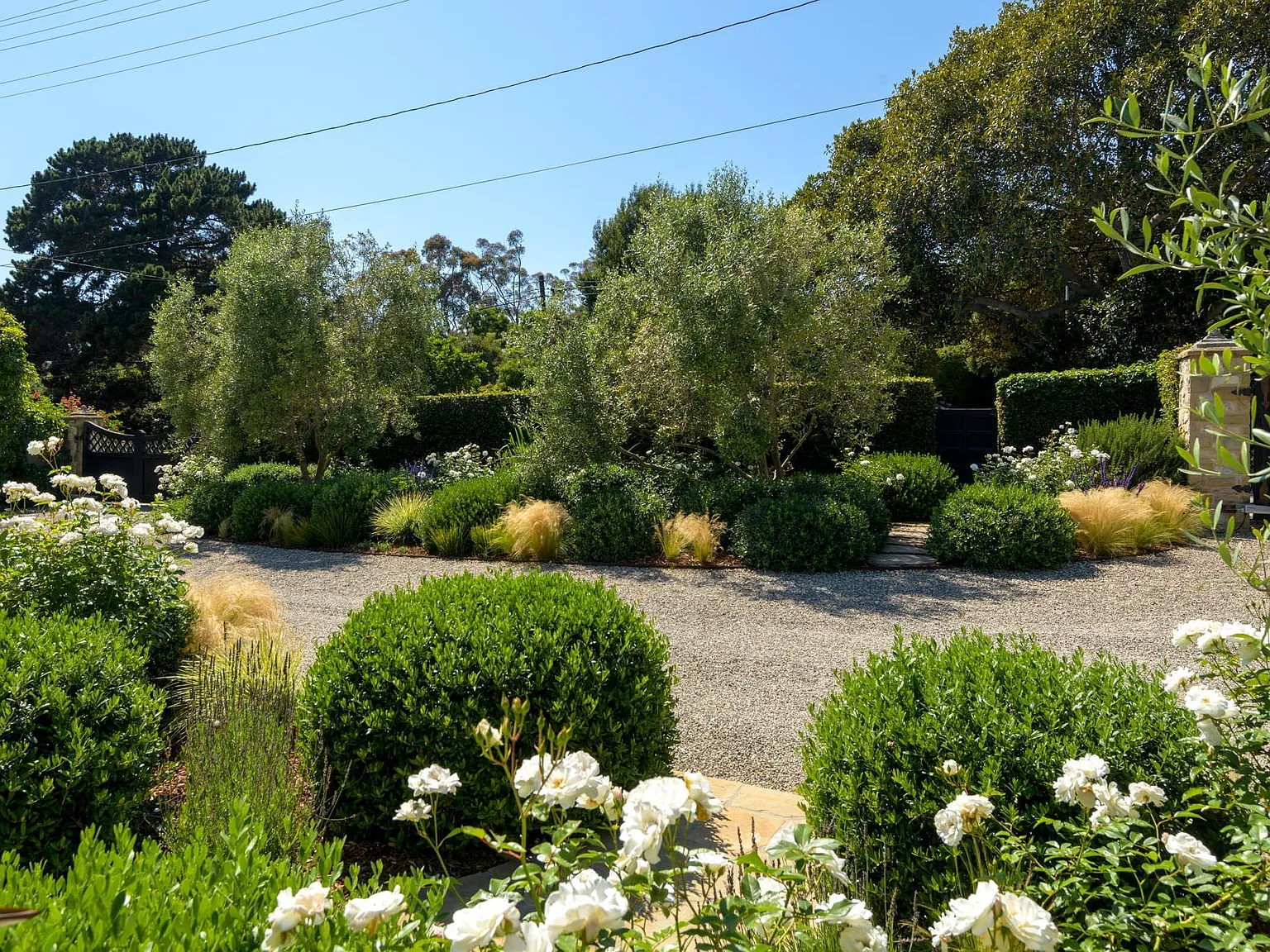 3 bed, 3.5 bath, 3000 sqft, $27,500 — Photo 4
