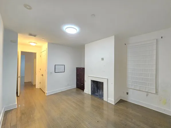 1811 Voorhies Avenue image 8 of 15