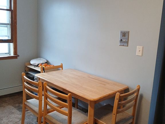 3rd image of 3556-58 N Nagle Ave #2N