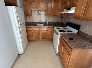 40 Gladden St #2, New Britain, CT 06051