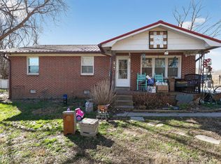 185 Petty Gap Rd, Woodbury, TN 37190