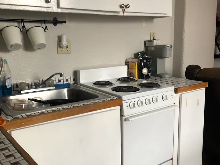 72 Revere St #3F — Photo 8