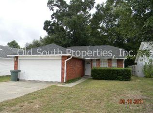 581 Desert Oak Dr, Pensacola, FL 32514