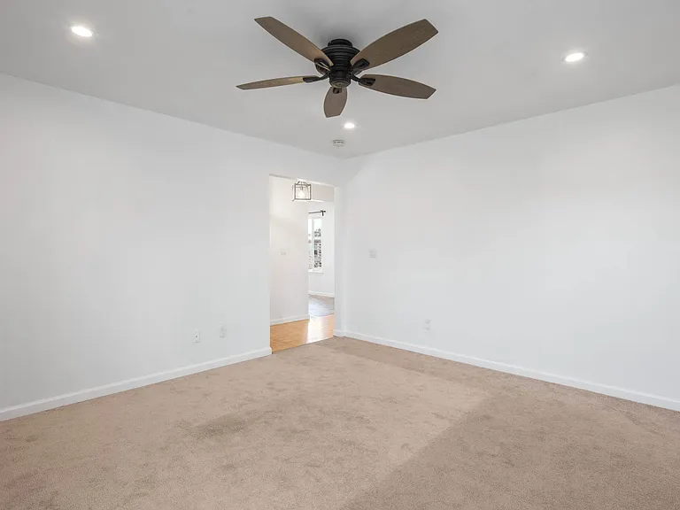 2225 Mount Whitney Dr — Photo 6