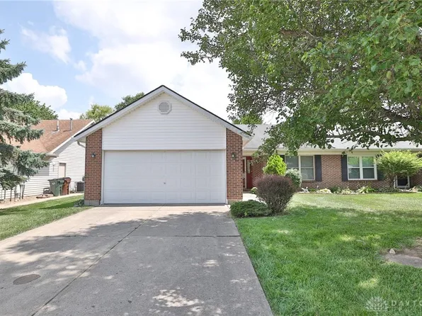 137 Old Mill Rd, Englewood, OH 45322