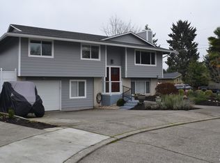 4240 S Rose Ct, Seattle, WA 98118