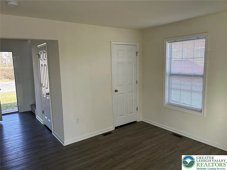 512 Penn St #2 — Photo 18