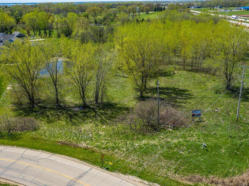 W5909 Old Highway Rd Menasha, WI, 54952 Apartments for Rent Zillow