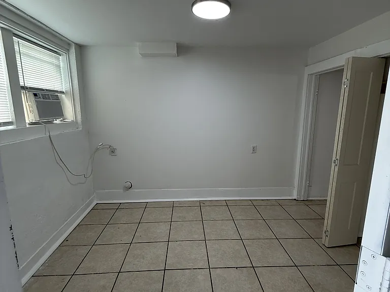 7904 Saint Charles Ave — Photo 7
