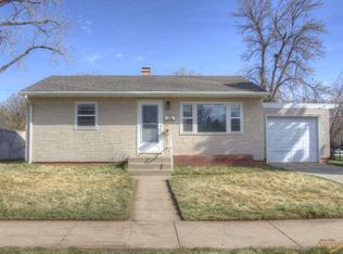 3508 Brookside Dr, Rapid City, SD 57702