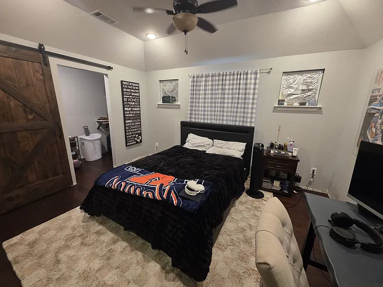 2717 Cliffwood Dr — Photo 38
