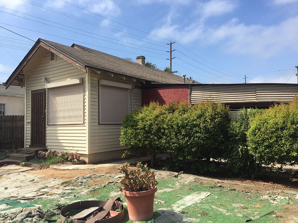 1st image of 2187 Everett Ave