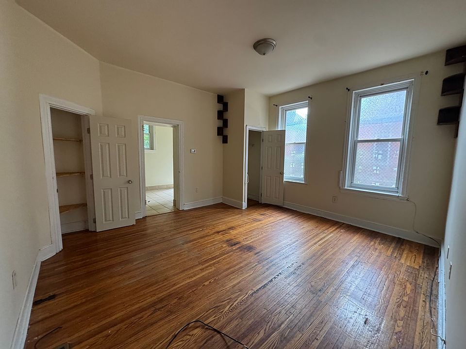 1st image of 1509 N 16th St APT 1R