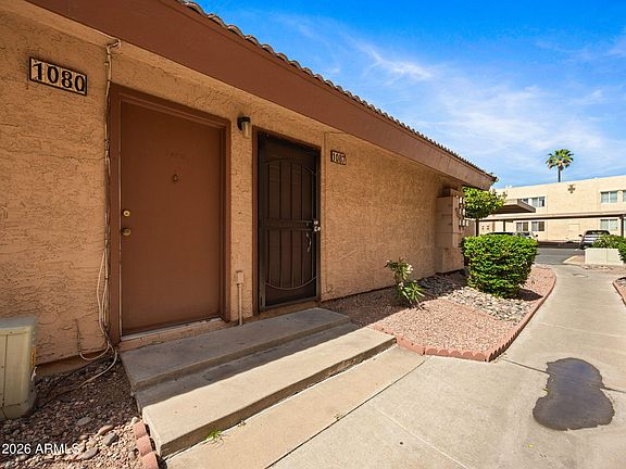 3rd image of 2121 W ROYAL PALM Road #1087