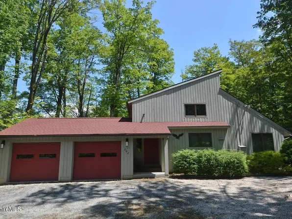 262 Stebbins Rd, Otis, MA 01253