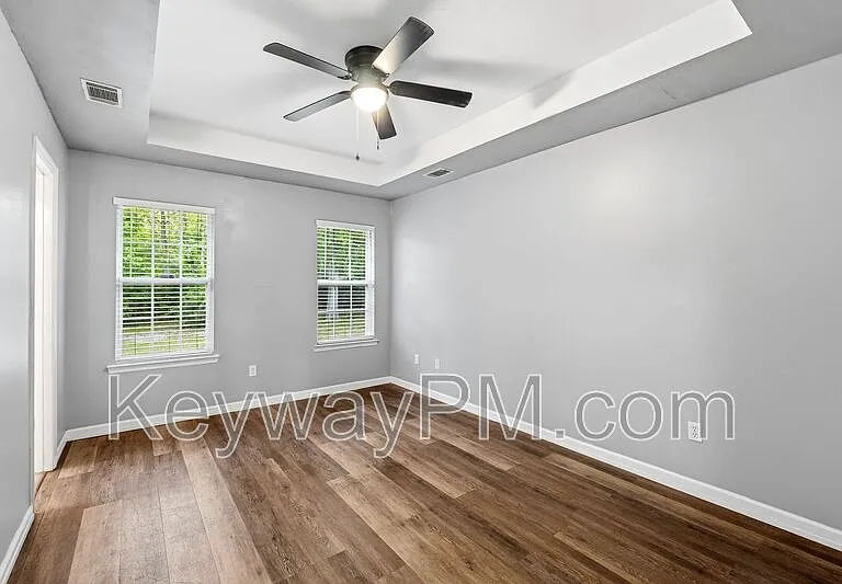 3013 Heron Ct — Photo 16