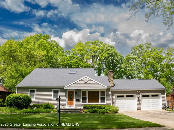 1561 Roseland Ave, East Lansing, MI 48823